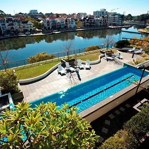 Aparthotel East, Perth