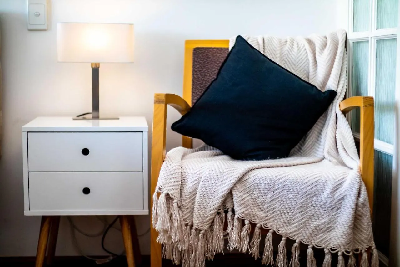405 Charming Central Renovated Lift Sleep 4 Apartment Perth 0*,